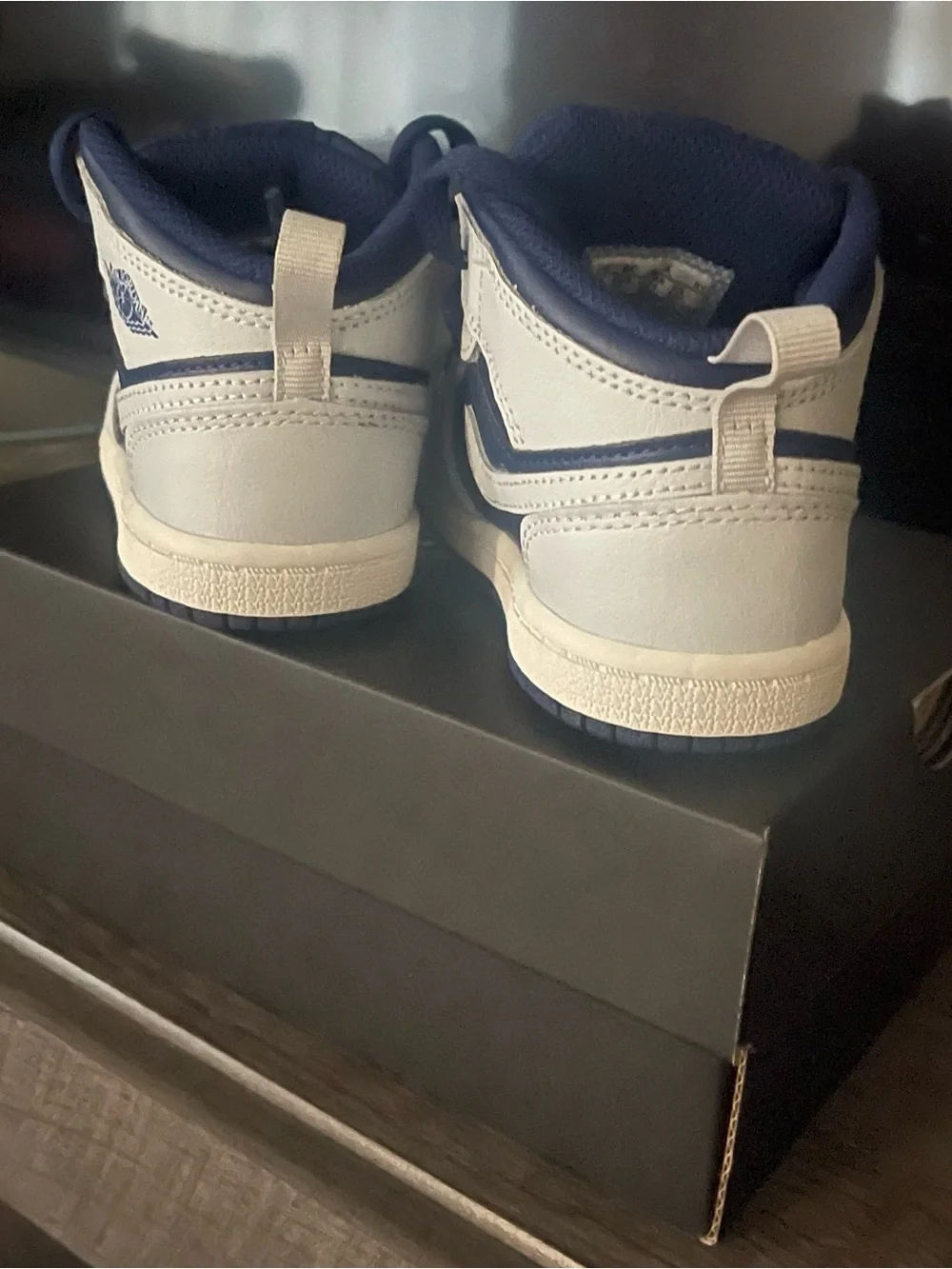 Nike Jordan 1 Mid (Kids) - Navy & White with Red Accent